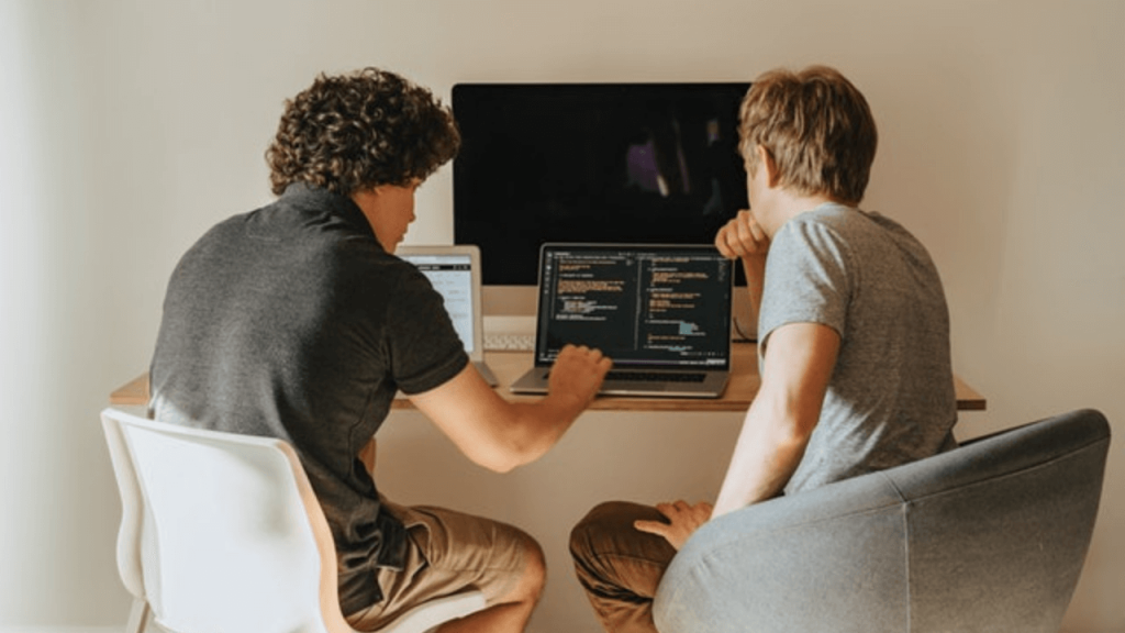 Things to Know When You Hire a Dedicated PHP Developer